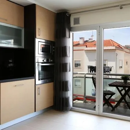 T2- Casa Da Bela * Назаре